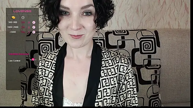 TinaWince online show from 03/16/25, 08:43