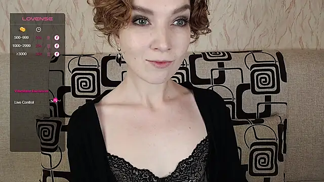 TinaWince online show from 09/28/25, 04:41