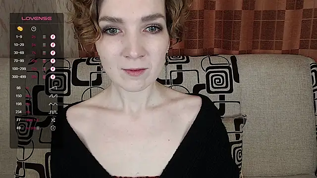 TinaWince online show from 01/11/26, 04:41