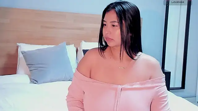  alaiasmile  online show from 01/08/26, 08:59