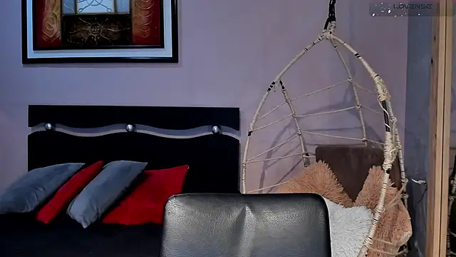  alaiasmile  online show from 09/21/25, 11:59