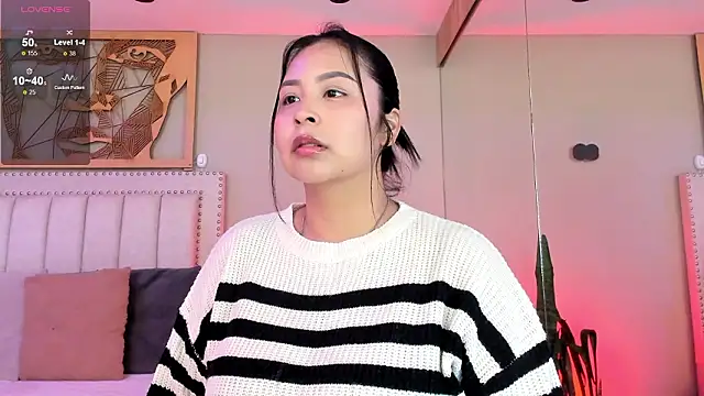  alaiasmile  online show from 03/04/26, 07:32