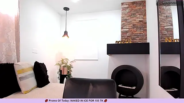  alaiasmile  online show from 03/18/25, 07:12