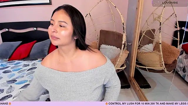  alaiasmile  online show from 10/08/25, 07:14