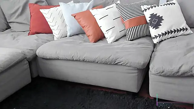  alaiasmile  online show from 10/21/25, 01:10