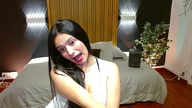 Snapshot of dafne_bss chatting on 01/08/25, 09:42 dafne bss online show from 01/08/25, 09:42