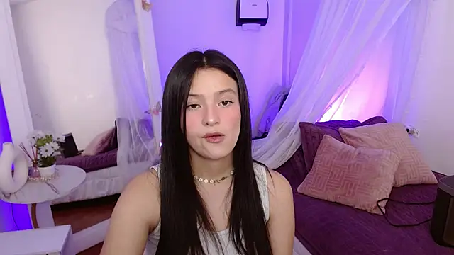 Snapshot of dafne_bss chatting on 12/04/24, 05:43 dafne bss online show from 12/04/24, 05:43