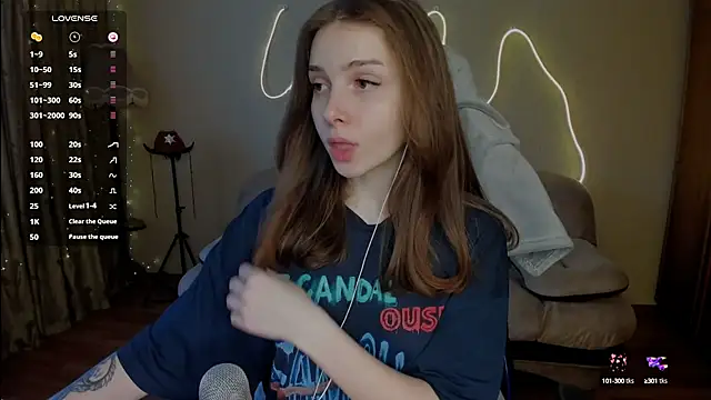 Kami kam online show from 02/21/25, 02:06