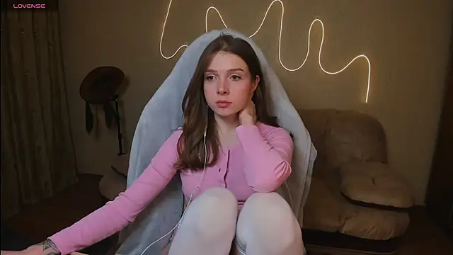 Kami kam online show from 03/03/25, 04:26