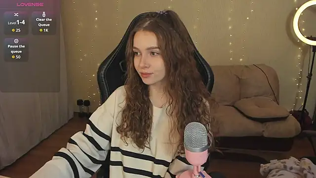 Kami kam online show from 12/14/25, 09:20