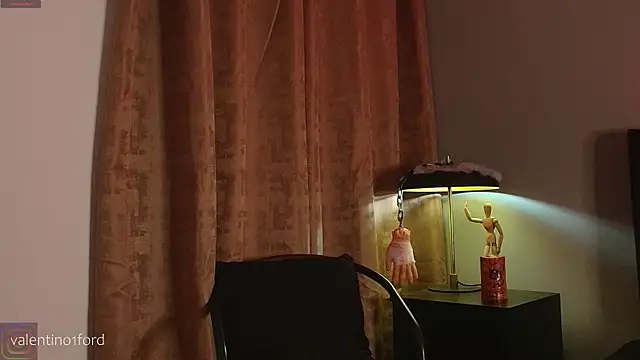 Valentinoford online show from 10/22/25, 07:35