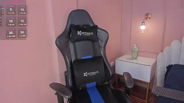 Snapshot of mara_brooks chatting on 09/24/25, 10:05 mara brooks online show from 09/24/25, 10:05