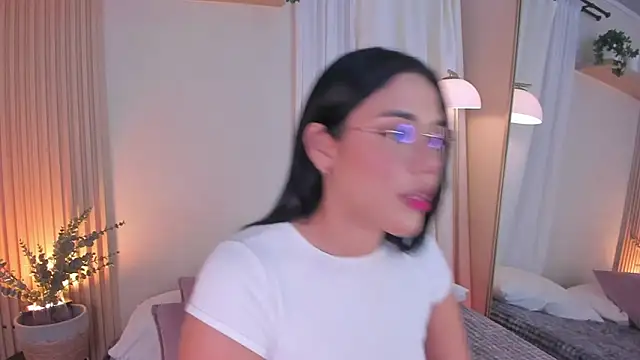 Snapshot of mara_brooks chatting on 02/10/26, 08:08 mara brooks online show from 02/10/26, 08:08