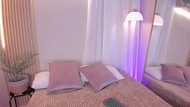 Snapshot of mara_brooks chatting on 01/07/26, 09:53 mara brooks online show from 01/07/26, 09:53