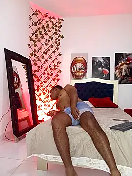 Snapshot of ARTHUR_MINI chatting on 11/06/25, 08:51 ARTHUR MINI online show from 11/06/25, 08:51