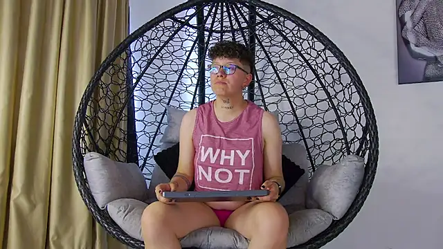 alex noa online show from 04/02/26, 07:53