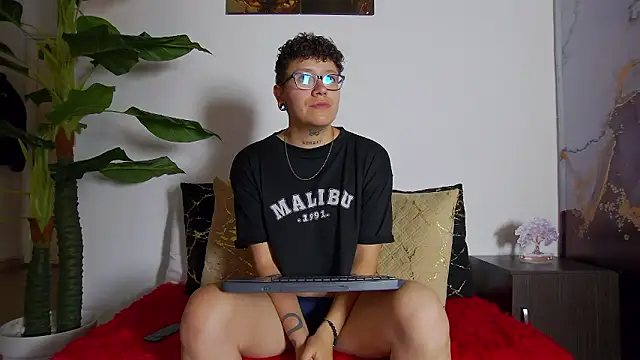 alex noa online show from 01/13/26, 07:40