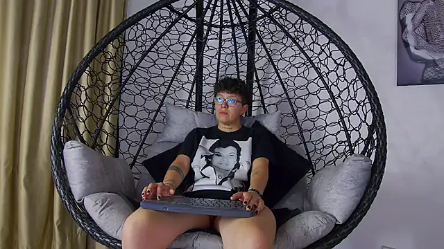 alex noa online show from 03/31/26, 07:27