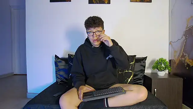 alex noa online show from 04/16/26, 07:25