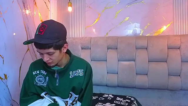 kendalltaylorr online show from 01/15/26, 03:10