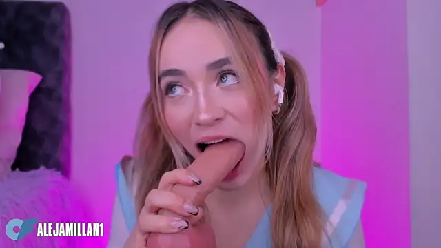 alejamillan1 online show from 11/04/25, 04:38