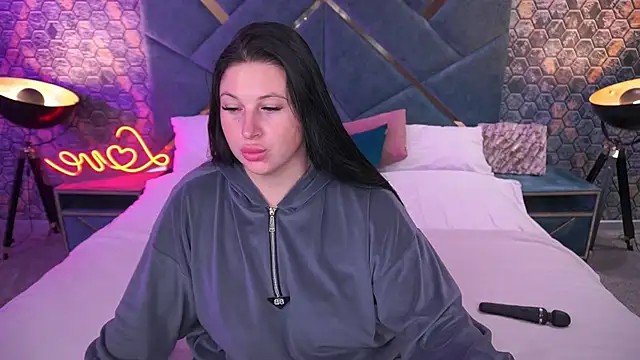 ArianaDarkk online show from 11/23/25, 06:07