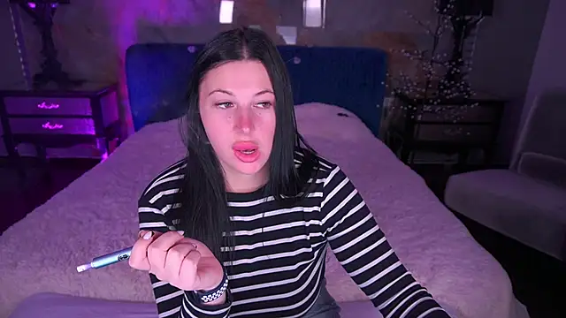 ArianaDarkk online show from 04/23/26, 07:59