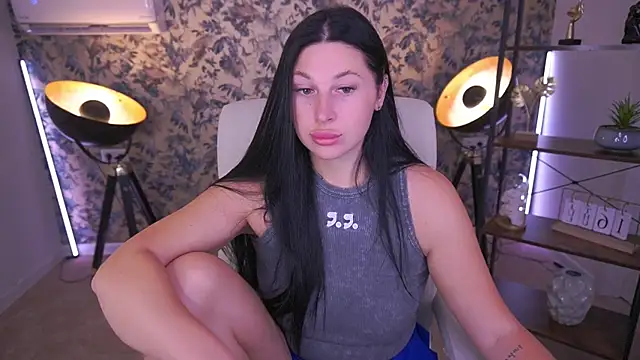 ArianaDarkk online show from 07/17/26, 06:43