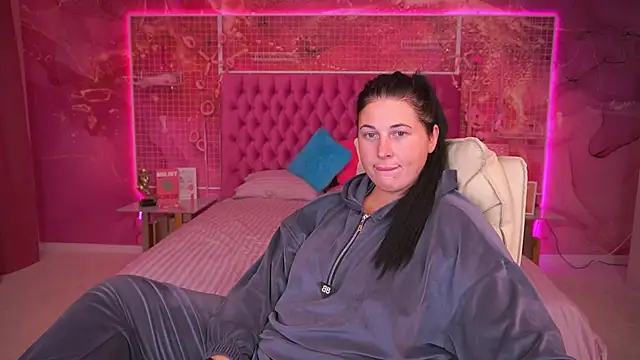 ArianaDarkk online show from 10/09/25, 07:47