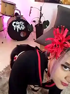 Charlotte Myers online show from 11/17/25, 08:46