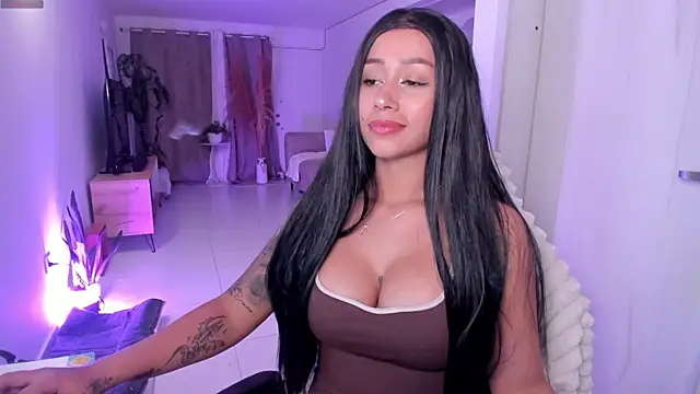 ElissaDominguez online show from 05/21/26, 02:42