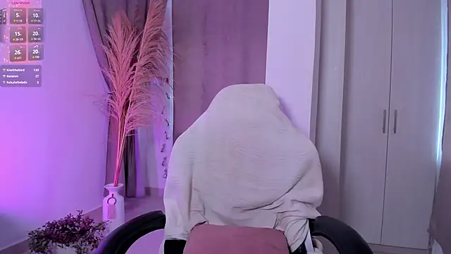 ElissaDominguez online show from 12/02/25, 02:52