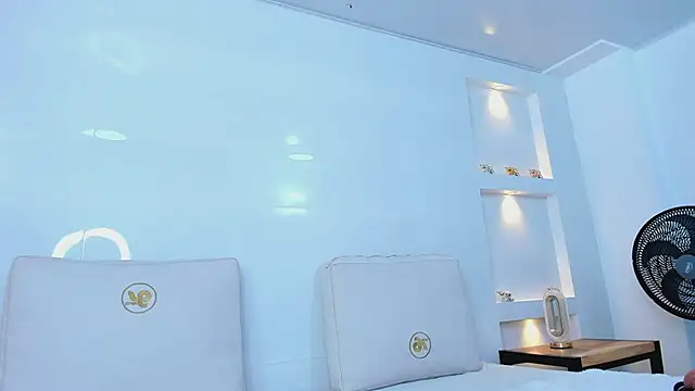 Snapshot of Dalia-Prada chatting on 02/04/26, 04:29 Dalia-Prada online show from 02/04/26, 04:29