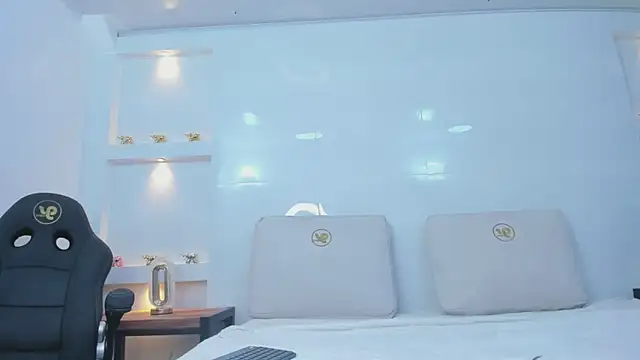 Dalia-Prada online show from 04/18/26, 04:48