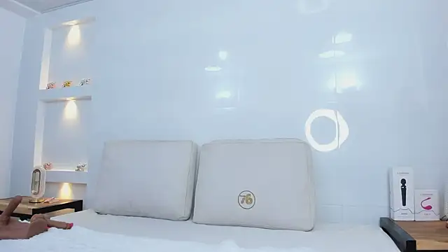 Snapshot of Dalia-Prada chatting on 01/10/26, 04:52 Dalia-Prada online show from 01/10/26, 04:52