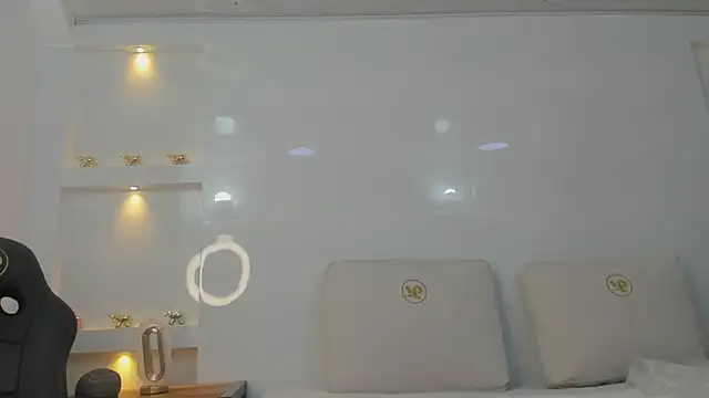 Dalia-Prada online show from 04/16/26, 03:29