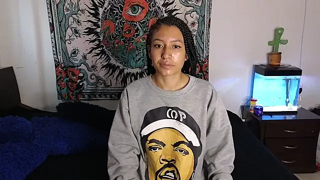 Snapshot of tony_and_sophia chatting on 03/03/26, 12:01 tony and sophia online show from 03/03/26, 12:01