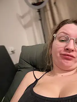 Snapshot of Teya_moon_ chatting on 02/09/25, 06:26 Teya moon  online show from 02/09/25, 06:26