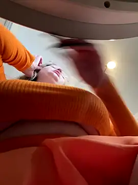 Snapshot of Teya_moon_ chatting on 10/09/25, 03:40 Teya moon  online show from 10/09/25, 03:40