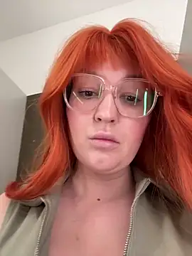 Teya moon  online show from 05/28/26, 10:22