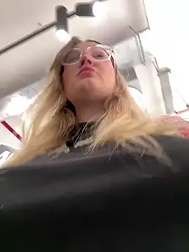 Teya moon  online show from 02/08/26, 12:58