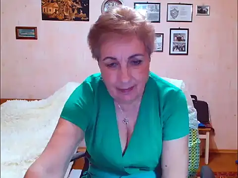 Snapshot of Victoria5643 chatting on 03/13/26, 07:30 Victoria5643 online show from 03/13/26, 07:30