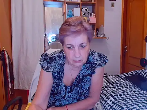 Snapshot of Victoria5643 chatting on 03/13/25, 08:54 Victoria5643 online show from 03/13/25, 08:54