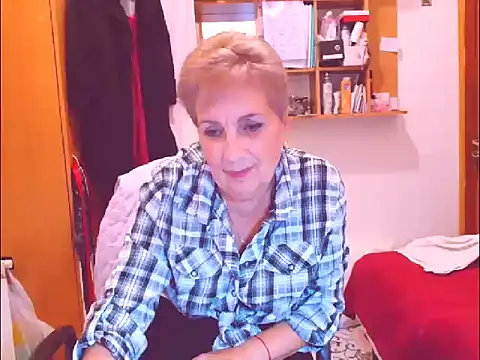 Snapshot of Victoria5643 chatting on 09/30/25, 06:14 Victoria5643 online show from 09/30/25, 06:14