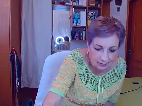Snapshot of Victoria5643 chatting on 03/09/25, 02:32 Victoria5643 online show from 03/09/25, 02:32