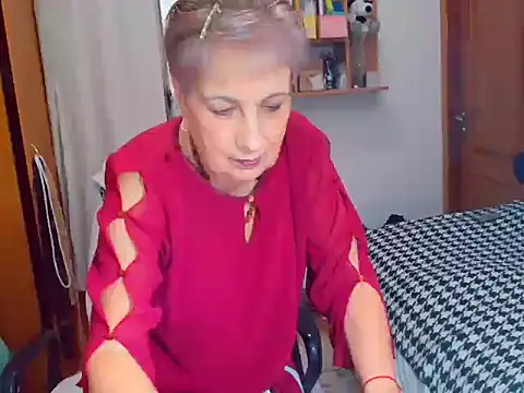 Snapshot of Victoria5643 chatting on 01/27/25, 06:41 Victoria5643 online show from 01/27/25, 06:41