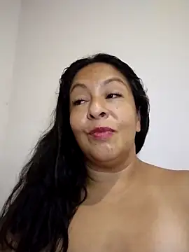 Catalina JH online show from 03/09/25, 10:41