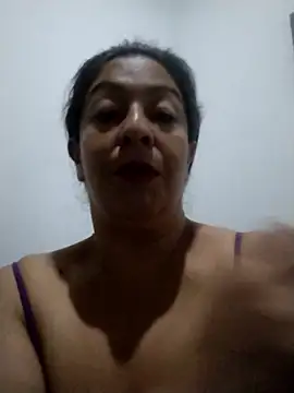 Catalina JH online show from 02/17/25, 07:04