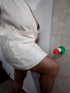 Catalina JH online show from 02/16/25, 08:21