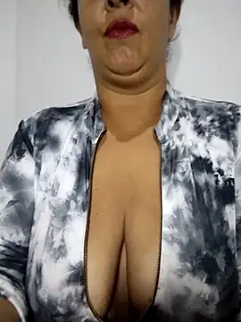 Catalina JH online show from 03/07/25, 05:40